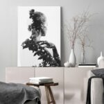 Πινακας σε καμβά WOMAN ON LEAVES