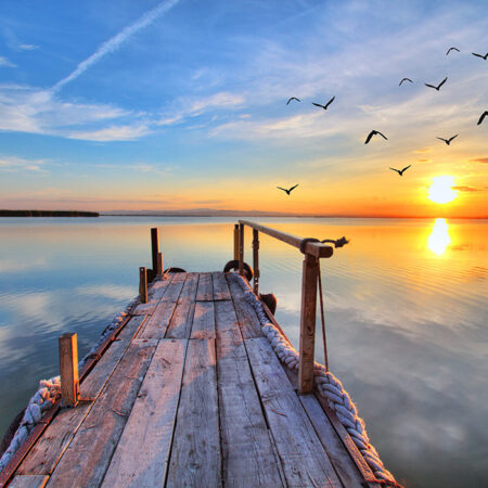 Πινακας σε καμβά FLYING BY LAKE SUNSET - Θαλασσα Sticky 4