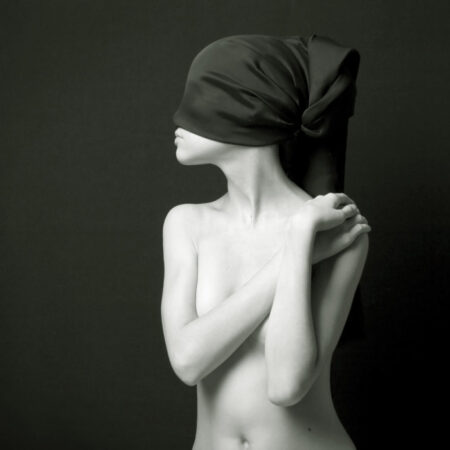 Πινακας σε καμβά NO FACE WOMAN - Πορτραιτα και Φιγουρες Sticky 1