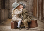 Πινακας σε καμβά BOY GIRL ROMANTIC ENCOUNTER