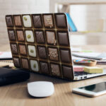 Αυτοκόλλητο Laptop CHOCO BOX