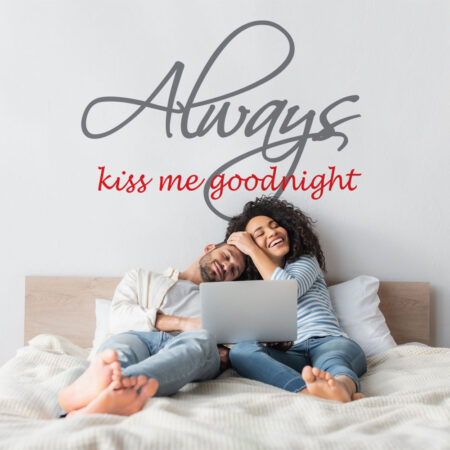 Αυτοκόλλητο τοίχου ALWAYS KISS ME - Φράσεις και Γράμματα Sticky 3