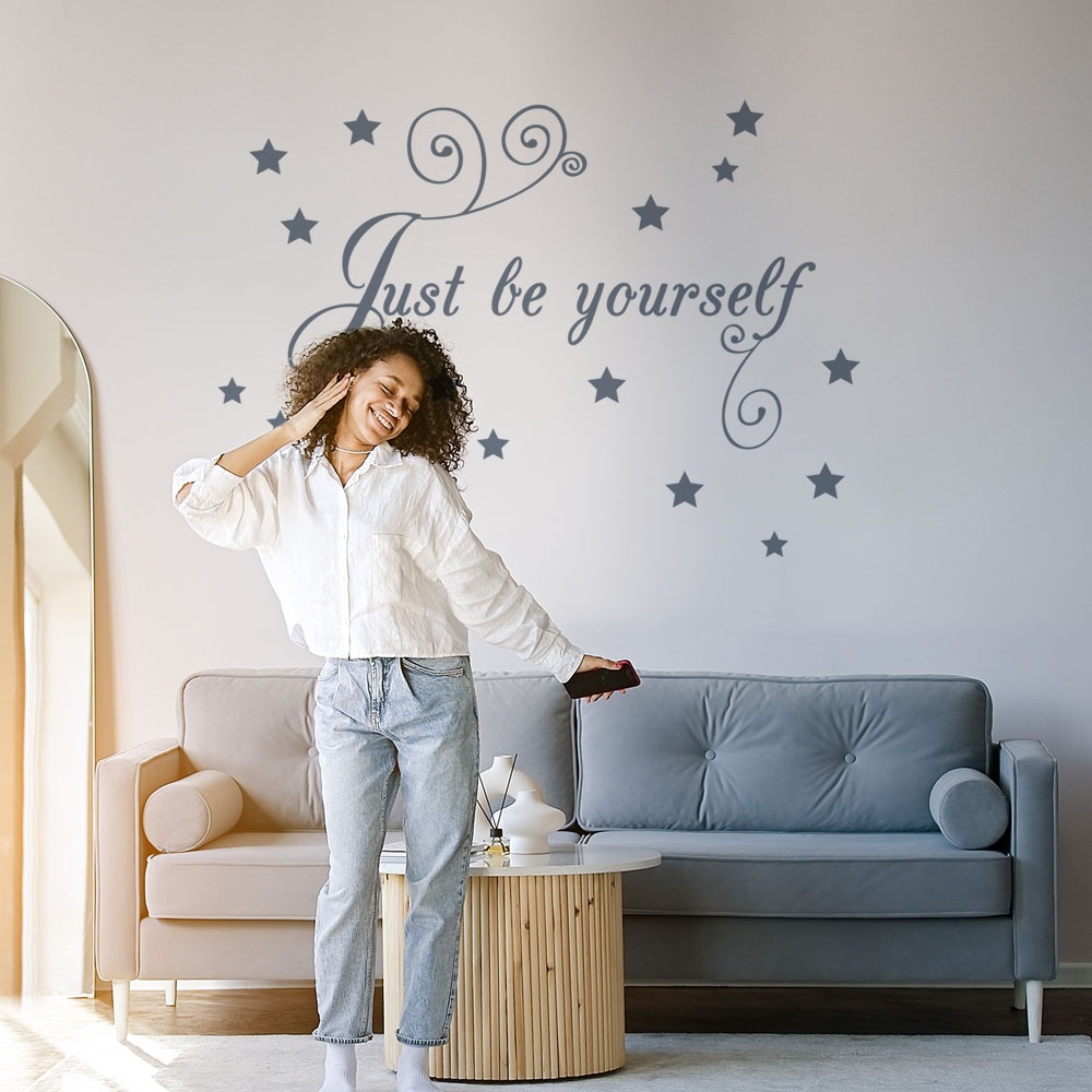 Aυτοκόλλητο τοίχου JUST BE YOURSELF