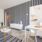 Αυτοκόλλητη Ταπετσαρία τοίχου STRIPES SMALL
