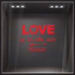 Αυτοκoλλητο Βιτρίνας LOVE IN THE AIR ARROW