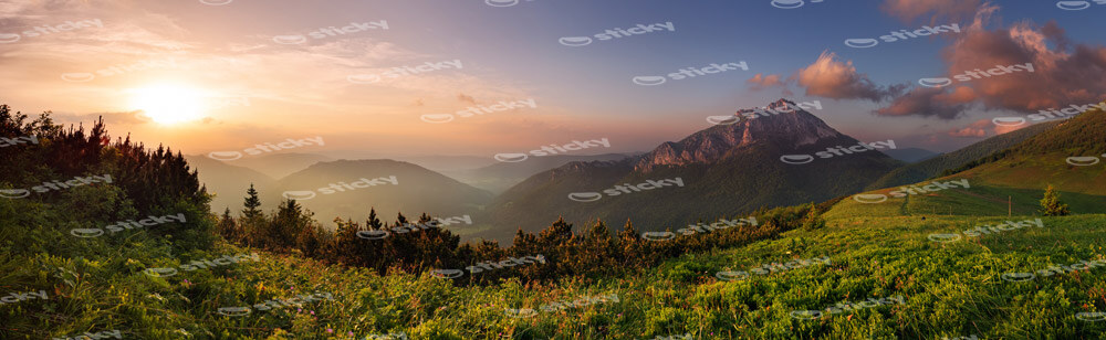 Πίνακας Πανοραμικός σε καμβά ROSZUTEK PEAK IN SUNSET